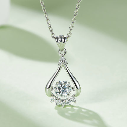 S925+bright eyes moissanite necklace