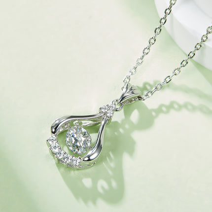 S925+bright eyes moissanite necklace