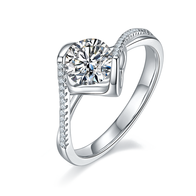 Women's Twisted Arm Micropaved Moissanite Diamond Ring